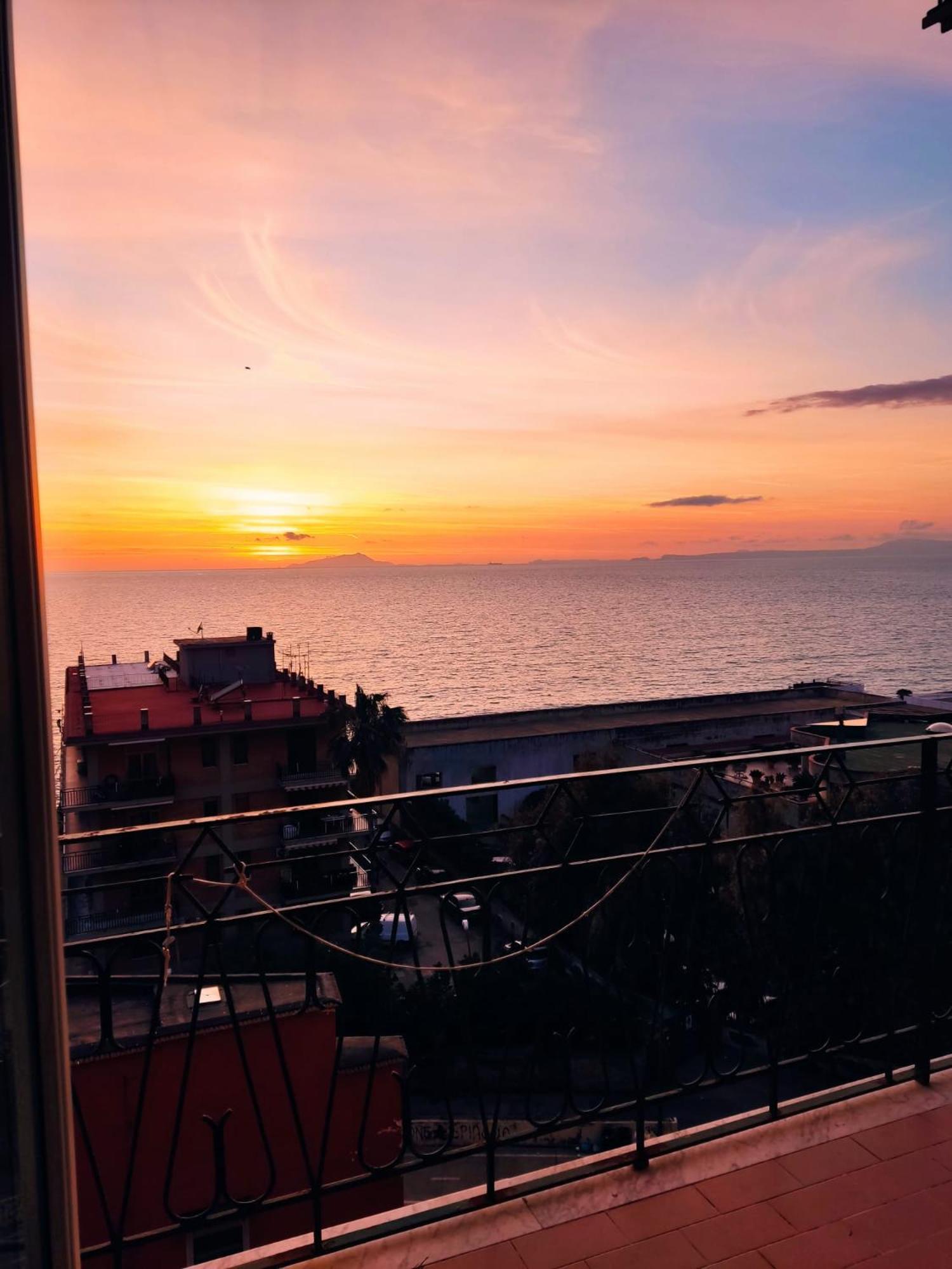 House Of Sun 2016 Daire Castellammare di Stabia Dış mekan fotoğraf
